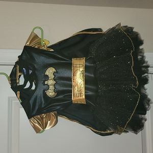 Girls batman halloween costume size small